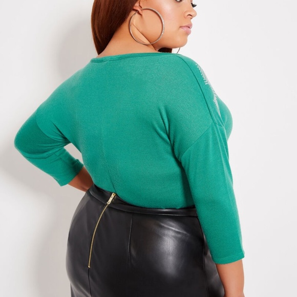 4X(26/28) PLUS SIZE NWT Green Knit Top - Picture 2 of 3